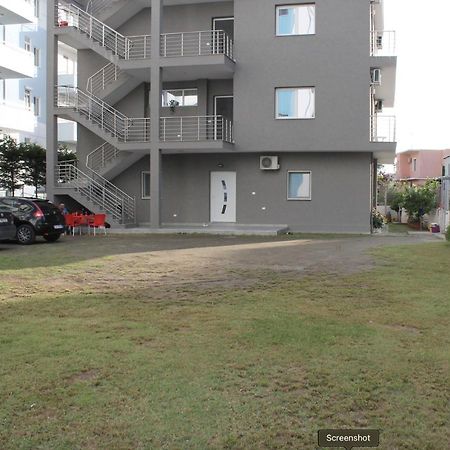 Vila Kledi Shëngjin Esterno foto