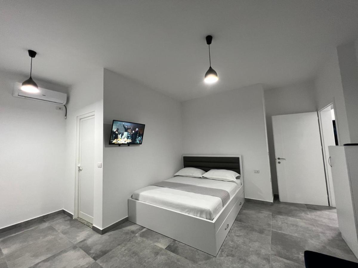 Vila Kledi Shëngjin Esterno foto