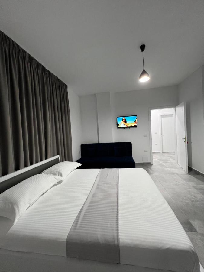 Vila Kledi Shëngjin Esterno foto